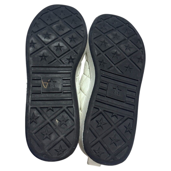 Converse Chuck Taylor All Star II Quilted Leather White Mens Sz 7.5 Women's 9 - Picture 5 of 6